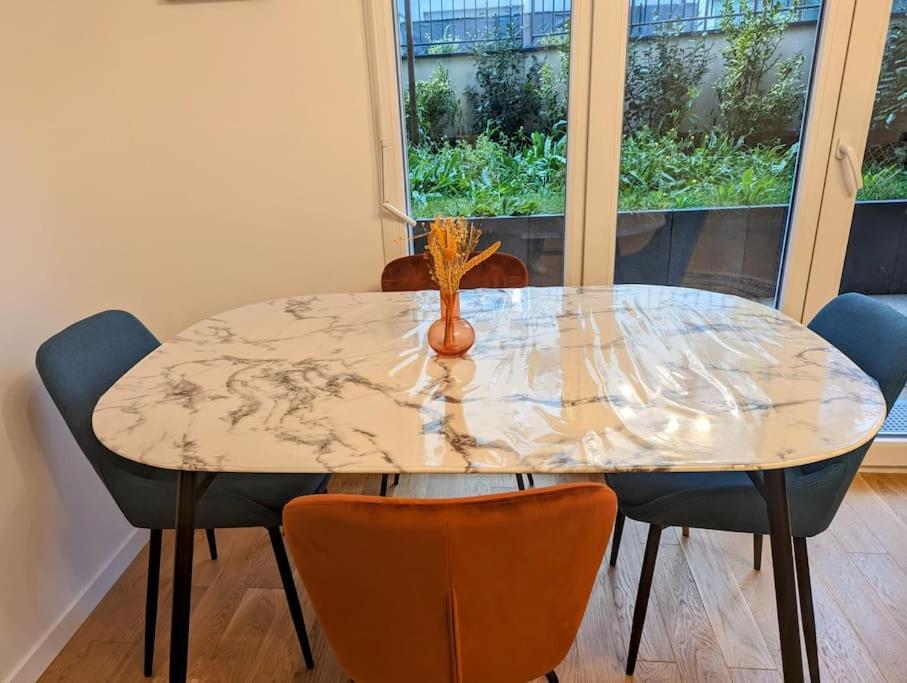 Charmant T2 Tout Neuf Avec Parking Plaisir Exterior photo